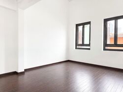 Jalan Pisang (D7), Shop House #550192751